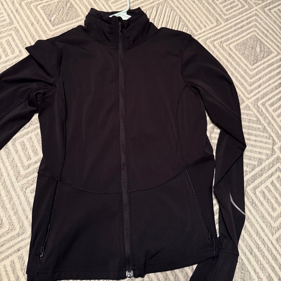 Lululemon Nulux Reflective Running Jacket - Picture 4 of 8